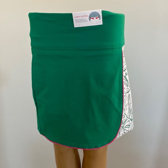 Lady Hagen Pants - Lady Hagen NWT sz xs golf/ tennis skort “Tropic Palm Wrap” Lush Green Resort